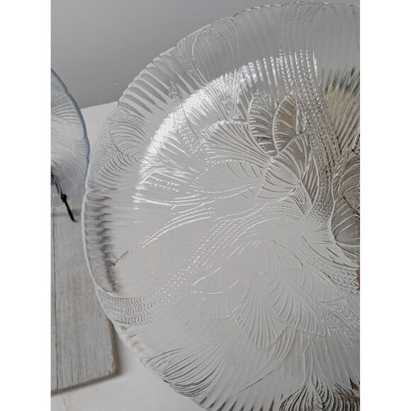 Set of 3 Arcoroc France Canterbury Crocus Clear Glass Salad Plates 7 3/4" - Picture 7 of 7